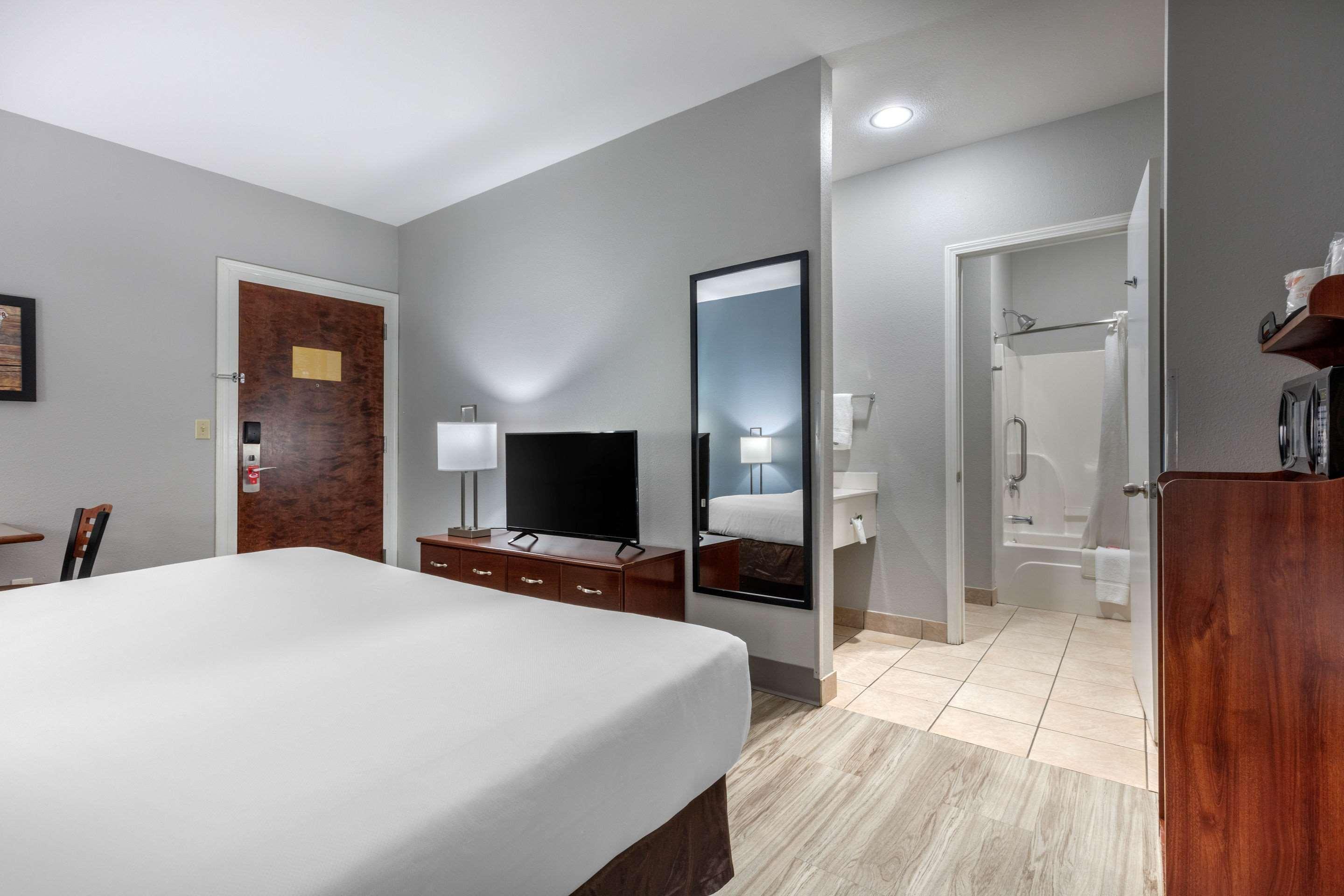 Quality Inn & Suites Demopolis Exteriér fotografie