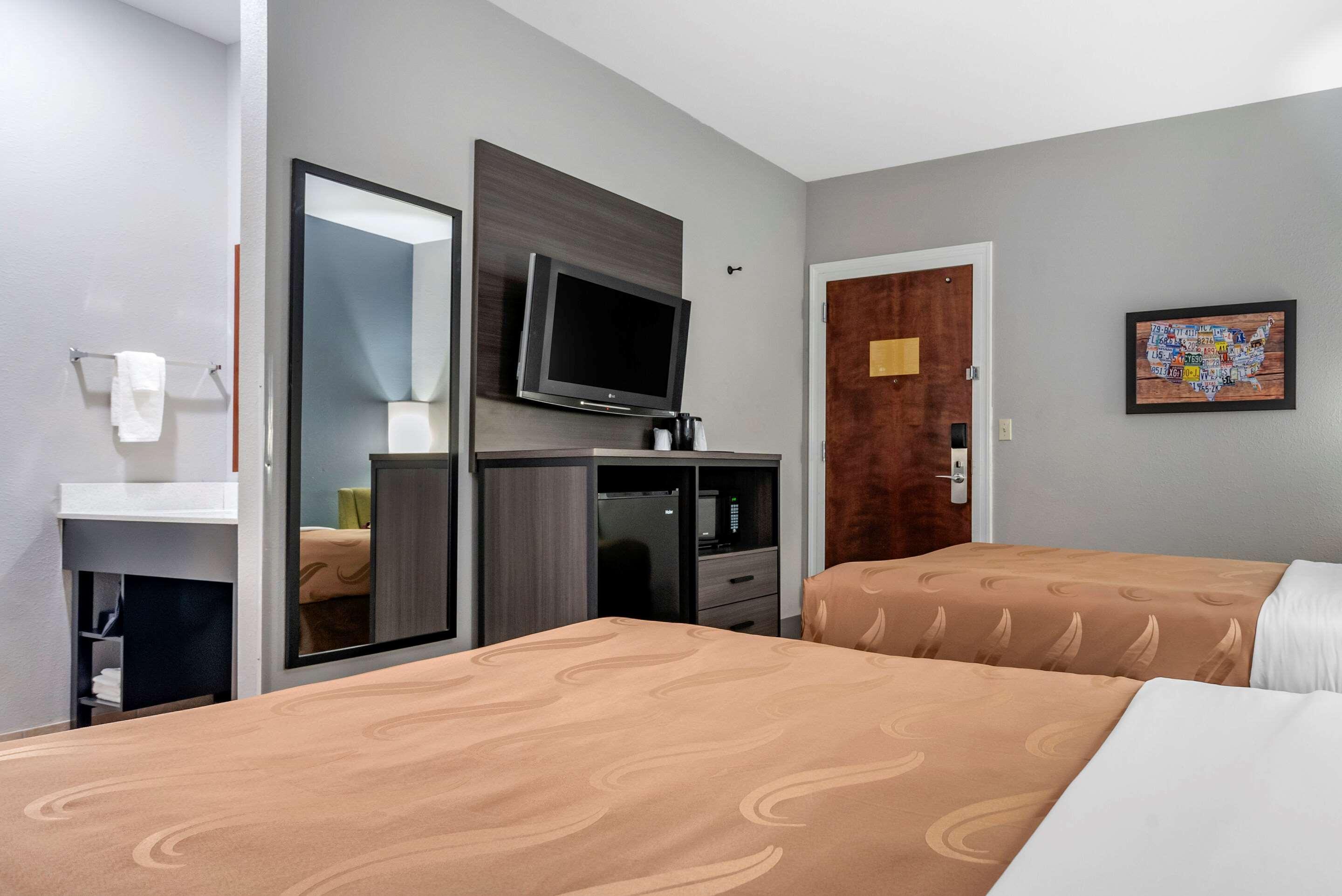 Quality Inn & Suites Demopolis Exteriér fotografie