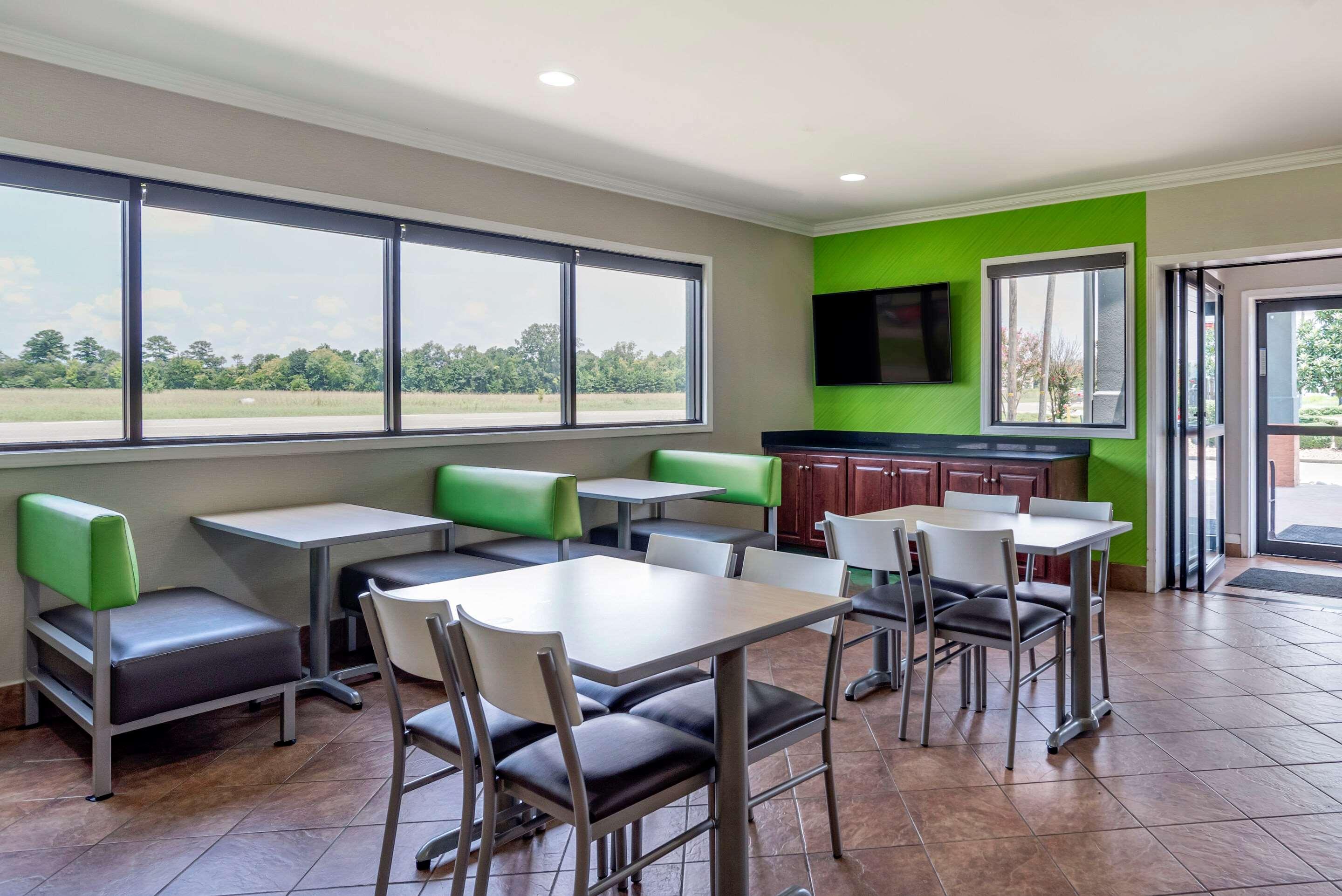 Quality Inn & Suites Demopolis Exteriér fotografie