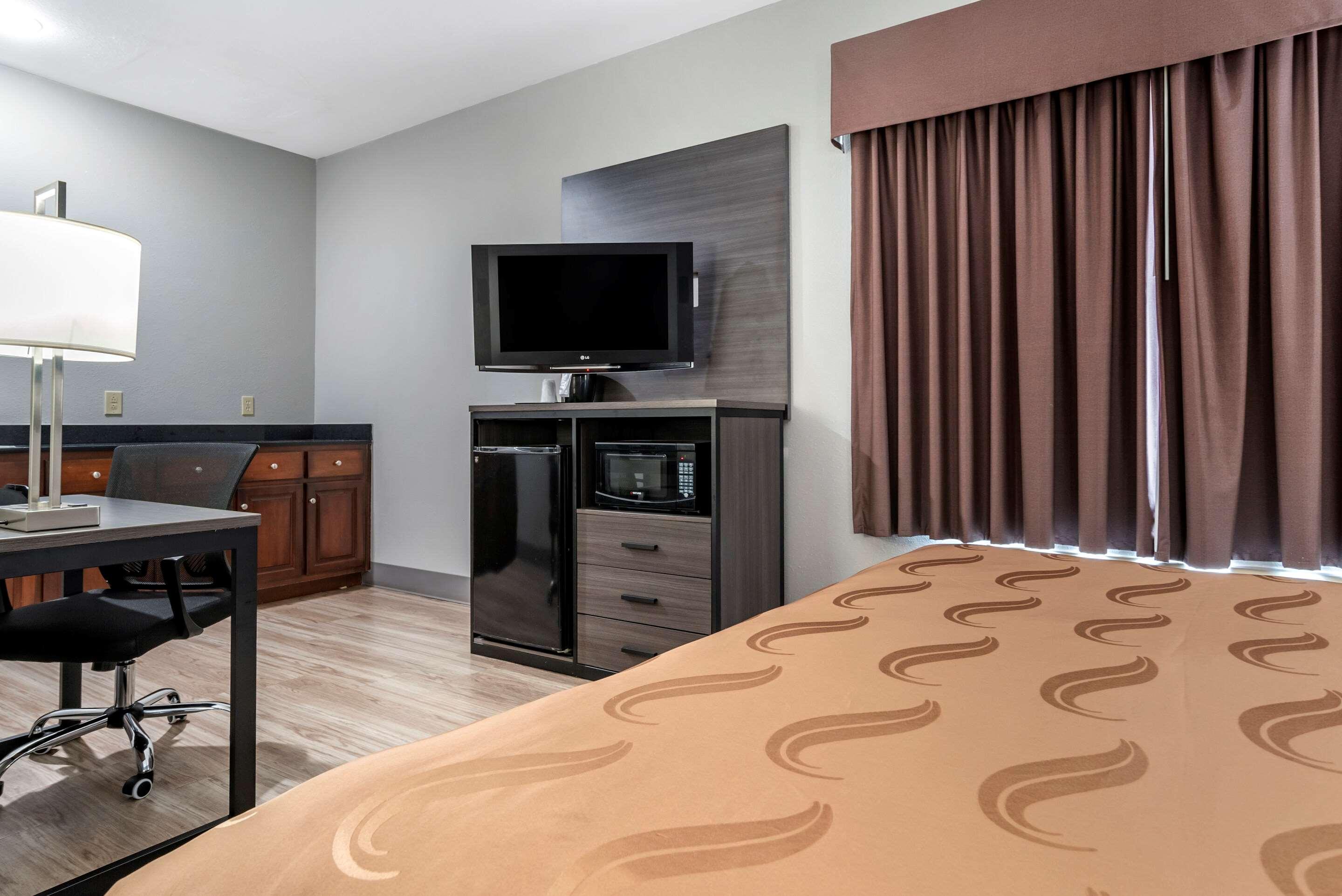 Quality Inn & Suites Demopolis Exteriér fotografie