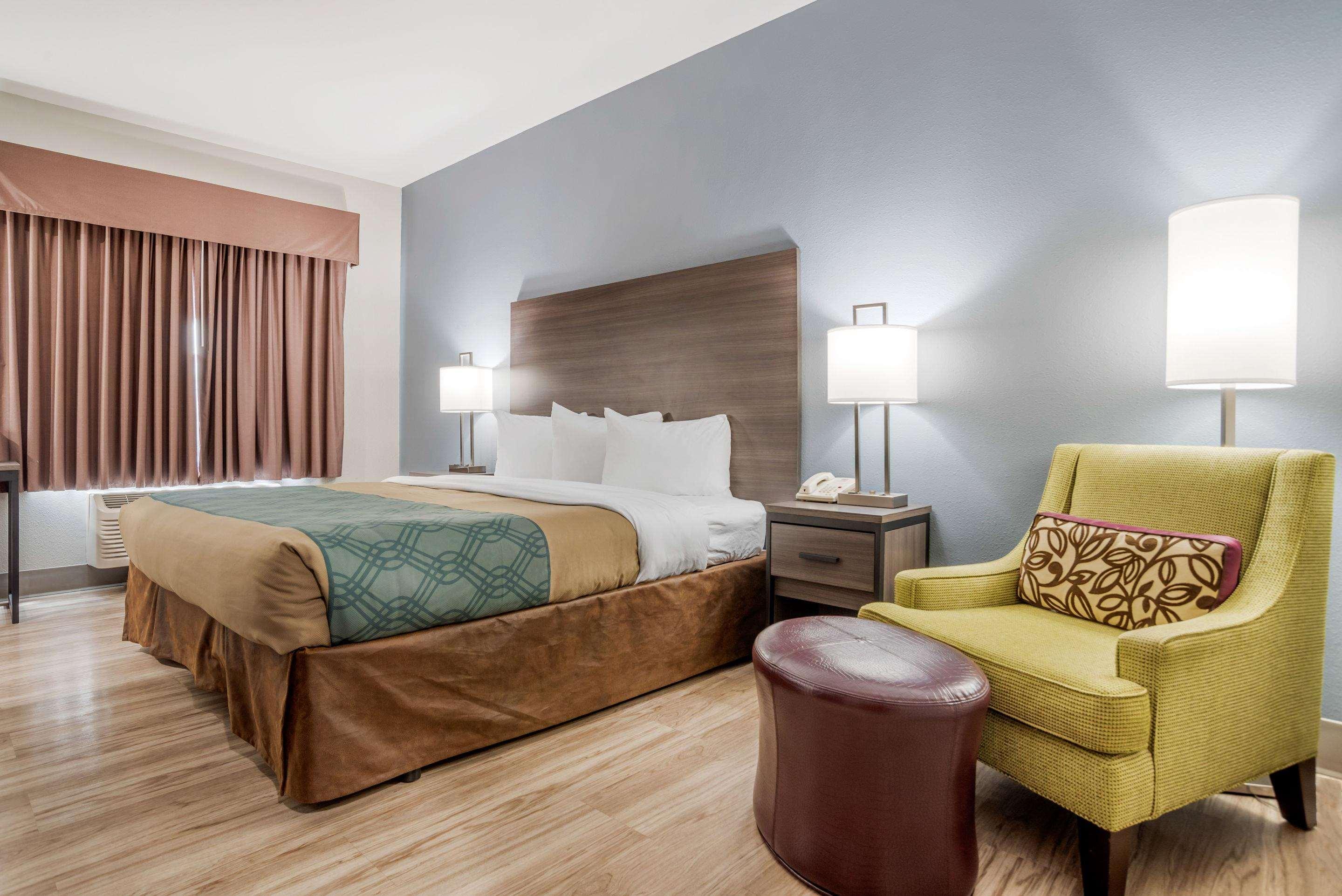 Quality Inn & Suites Demopolis Exteriér fotografie