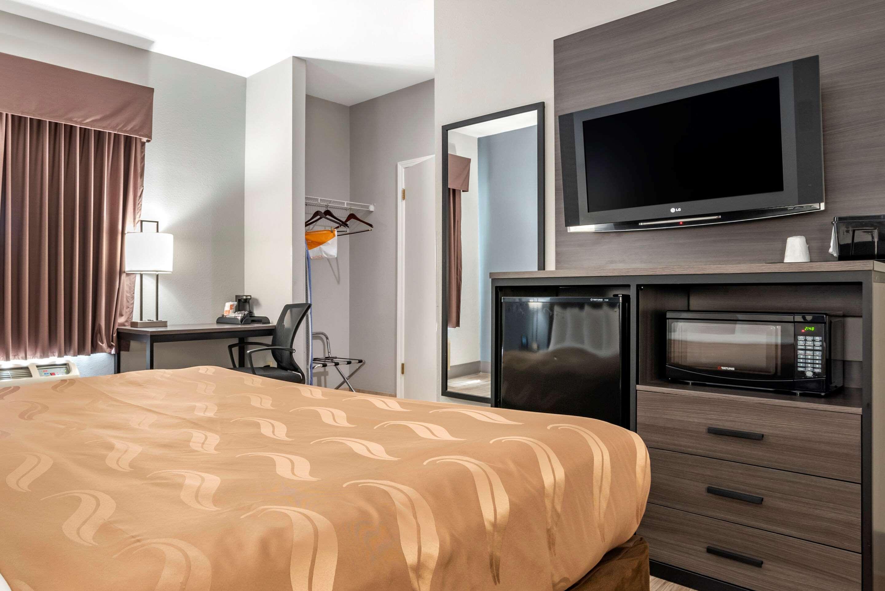 Quality Inn & Suites Demopolis Exteriér fotografie